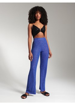 Sinsay - Crop top na ramiączkach - czarny ze sklepu Sinsay w kategorii Bluzki damskie - zdjęcie 184590518