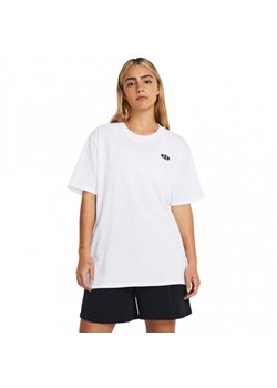 Damski t-shirt z nadrukiem Under Armour UA HW Embroid Patch Bfoss SS - biały ze sklepu Sportstylestory.com w kategorii Bluzki damskie - zdjęcie 184596845