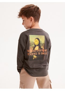 Reserved - Longsleeve oversize SmileyWorld® - ciemnoszary ze sklepu Reserved w kategorii T-shirty chłopięce - zdjęcie 184597375
