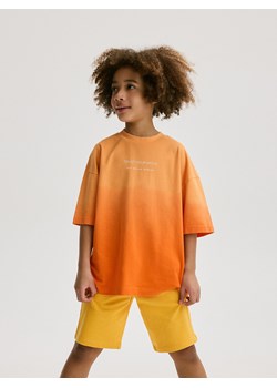 Reserved - Bawełniany t-shirt oversize - jasnopomarańczowy ze sklepu Reserved w kategorii T-shirty chłopięce - zdjęcie 184599036
