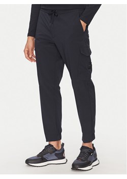 BOSS Spodnie materiałowe T_Urbanex-CargoLight 50508339 Granatowy Tapered Fit ze sklepu MODIVO w kategorii Spodnie męskie - zdjęcie 184600616