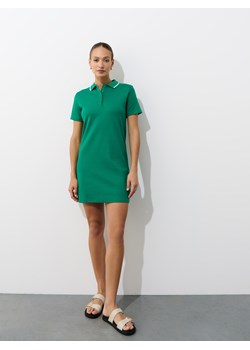 Mohito - Zielona sukienka mini z kołnierzykiem polo - zielony ze sklepu Mohito w kategorii Sukienki - zdjęcie 184606277
