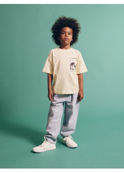 Reserved - T-shirt oversize z nadrukiem - kremowy ze sklepu Reserved w kategorii T-shirty chłopięce - zdjęcie 184606477