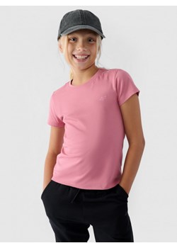 Dziewczęcy t-shirt basic 4F 4FJWMM00TTSHF1658 - różowy ze sklepu Sportstylestory.com w kategorii Bluzki dziewczęce - zdjęcie 184610548