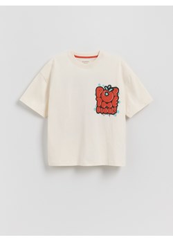 Reserved - Bawełniany t-shirt z nadrukiem - złamana biel ze sklepu Reserved w kategorii T-shirty chłopięce - zdjęcie 184616077