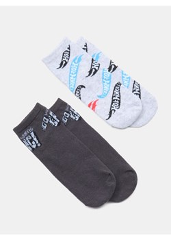 Sinsay - Skarpetki 2 pack Hot Wheels - wielobarwny ze sklepu Sinsay w kategorii Skarpetki dziecięce - zdjęcie 184616997