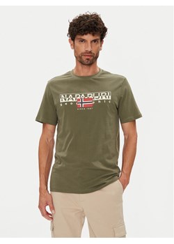 Napapijri T-Shirt S-Aylmer NP0A4HTO Zielony Regular Fit ze sklepu MODIVO w kategorii T-shirty męskie - zdjęcie 184623237