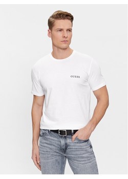 Guess T-Shirt Joe U4RM01 K6YW0 Biały Regular Fit ze sklepu MODIVO w kategorii T-shirty męskie - zdjęcie 184623497