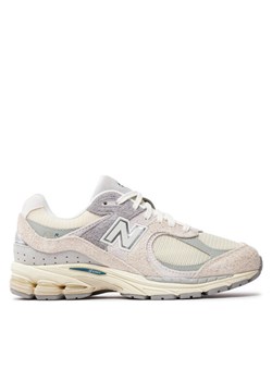 Sneakersy New Balance M2002REK Beżowy ze sklepu eobuwie.pl w kategorii Buty sportowe męskie - zdjęcie 184626675