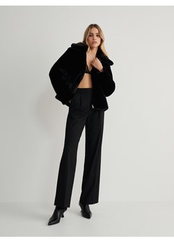 Reserved - Kurtka ze sztucznego futerka - czarny ze sklepu Reserved w kategorii Kurtki damskie - zdjęcie 184627209