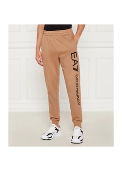 EA7 Spodnie jogger | Regular Fit ze sklepu Gomez Fashion Store w kategorii Spodnie męskie - zdjęcie 184631188
