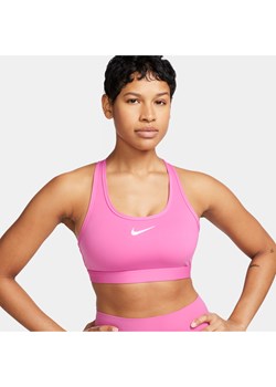 Damski stanik sportowy z wkładkami Nike Swoosh Medium Support - Czerwony ze sklepu Nike poland w kategorii Biustonosze - zdjęcie 184631316