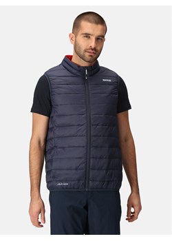 Regatta Kamizelka Marizion B/W RMB135 Granatowy Regular Fit ze sklepu MODIVO w kategorii Kamizelki męskie - zdjęcie 184632587