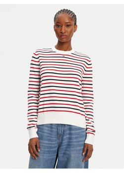 Tommy Jeans Sweter Essential DW0DW20159 Kolorowy Regular Fit ze sklepu MODIVO w kategorii Swetry damskie - zdjęcie 184635166