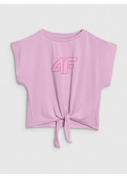 Dziewczęcy crop top sportowy z nadrukiem 4F 4FJWSS25TFTSF1184 - różowy ze sklepu Sportstylestory.com w kategorii Bluzki dziewczęce - zdjęcie 184638318