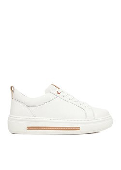 Sneakersy Lasocki CEO-WI23-LONA2-01 Biały ze sklepu eobuwie.pl w kategorii Buty sportowe damskie - zdjęcie 184639549