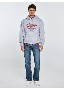 Bluza męska z kapturem z nadrukiem szara Luka 901 ze sklepu Big Star w kategorii Bluzy męskie - zdjęcie 184642135