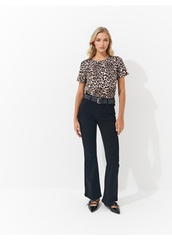 Mohito - T-shirt z wiskozą - beżowy ze sklepu Mohito w kategorii Bluzki damskie - zdjęcie 184642417