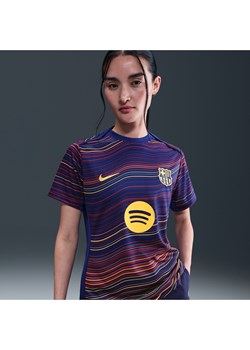 Damska przedmeczowa koszulka piłkarska z krótkim rękawem Nike Dri-FIT FC Barcelona Academy Pro (wersja domowa) - Niebieski ze sklepu Nike poland w kategorii Bluzki damskie - zdjęcie 184647677