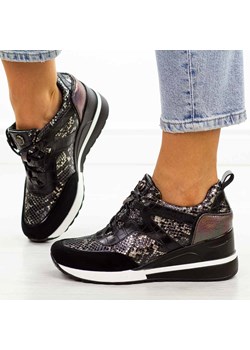 Sneakersy damskie Vinceza 10670 Czarny Mix ze sklepu suzana.pl w kategorii Buty sportowe damskie - zdjęcie 184654879