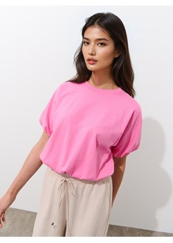 Mohito - Bawełniany różowy t-shirt - mocny różowy ze sklepu Mohito w kategorii Bluzki damskie - zdjęcie 184655289