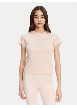 Guess T-Shirt V5GI10 K9RM1 Różowy Regular Fit ze sklepu MODIVO w kategorii Bluzki damskie - zdjęcie 184657335