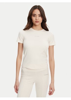 Guess T-Shirt V5RI10 KCD02 Écru Regular Fit - id: 0000305233479 - marki Guess - 184657339 Guess T-Shirt V5RI10 KCD02 Écru Regular Fit ze sklepu MODIVO w kategorii Bluzki damskie - zdjęcie 184657339
