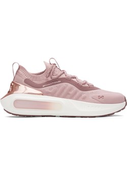 Damskie sneakersy Under Armour UA W Phantom 4 Chrome - różowe ze sklepu Sportstylestory.com w kategorii Buty sportowe damskie - zdjęcie 184659737