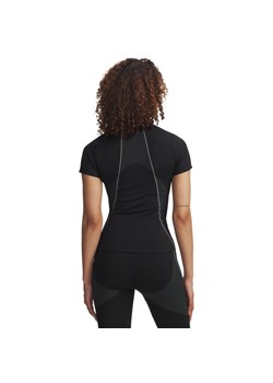 Damska koszulka treningowa Under Armour UA Vanish Seamless SS - czarna ze sklepu Sportstylestory.com w kategorii Bluzki damskie - zdjęcie 184659775