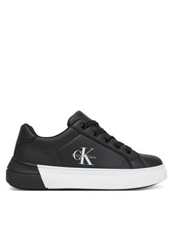 Calvin Klein Sneakersy V3X9-83165-1355 D Czarny ze sklepu MODIVO w kategorii Buty sportowe dziecięce - zdjęcie 184663455