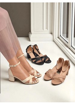 Beżowe sandały damskie Orphia na słupku z ekoskóry klasyczne 6 cm ze sklepu royalfashion.pl w kategorii Sandały damskie - zdjęcie 184664039