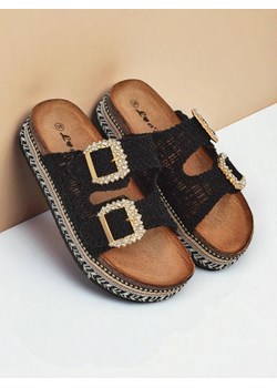 Czarne sandały Artemisia na platformie z koronką i kryształową klamrą ze sklepu royalfashion.pl w kategorii Klapki damskie - zdjęcie 184664137
