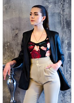 BODY W KWIATY Z DŁUGIMI RĘKAWAMI - CZARNE ze sklepu olika.com.pl w kategorii Body damskie - zdjęcie 184668958