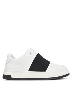 Sneakersy Calvin Klein V3X9-83162-1355 S Biały ze sklepu eobuwie.pl w kategorii Buty sportowe dziecięce - zdjęcie 184670135