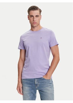 Tommy Jeans T-Shirt DM0DM04411 Fioletowy Slim Fit ze sklepu MODIVO w kategorii T-shirty męskie - zdjęcie 184672747