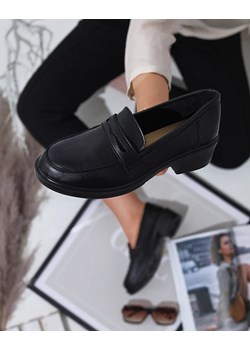 Royalfashion Mokasyny damskie w kolorze czarnym Nasanna ze sklepu royalfashion.pl w kategorii Mokasyny damskie - zdjęcie 184676579