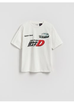 Reserved - Bawełniany t-shirt Initial D - biały ze sklepu Reserved w kategorii T-shirty chłopięce - zdjęcie 184682628