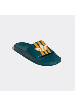 adidas Klapki &quot;Adilette&quot; w kolorze zielonym ze sklepu Limango Polska w kategorii Klapki damskie - zdjęcie 184685277