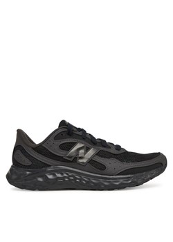 Buty do biegania New Balance Arishi MARISTX4 Czarny ze sklepu eobuwie.pl w kategorii Buty sportowe męskie - zdjęcie 184690595