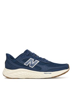 New Balance Buty do biegania Arishi MARISTN4 Granatowy ze sklepu MODIVO w kategorii Buty sportowe męskie - zdjęcie 184691026