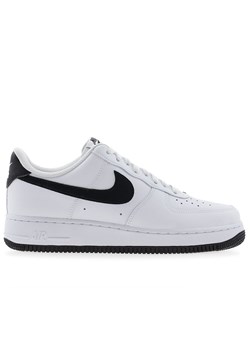 Buty męskie Nike Air Force 1 '07 FQ4296-101 - białe ze sklepu streetstyle24.pl w kategorii Buty sportowe męskie - zdjęcie 184697066
