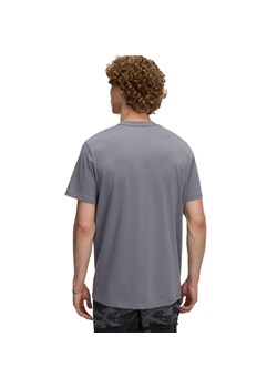 Męski t-shirt z nadrukiem Under Armour UA Logo Emb Heavyweight SS - szary ze sklepu Sportstylestory.com w kategorii T-shirty męskie - zdjęcie 184721908