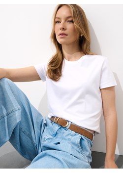 Mohito - Biały t-shirt z dodatkiem jedwabiu - biały ze sklepu Mohito w kategorii Bluzki damskie - zdjęcie 184735046
