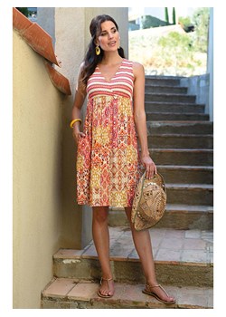 Bleu d&apos;Azur Sukienka &quot;Meribel&quot; w kolorze jasnoróżowo-pomarańczowym ze sklepu Limango Polska w kategorii Sukienki - zdjęcie 184742407