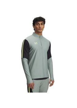 Męska bluza treningowa nierozpinana bez kaptura Under Armour UA M\'s Challenger Pro 1/4 Zip - zielona ze sklepu Sportstylestory.com w kategorii Bluzy męskie - zdjęcie 184767238
