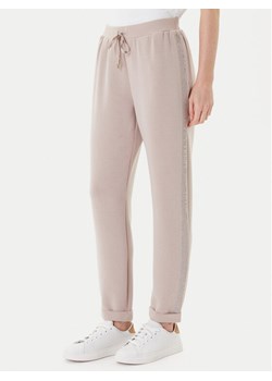 Liu Jo Spodnie dresowe TF5093 J4616 Beżowy Regular Fit ze sklepu MODIVO w kategorii Spodnie damskie - zdjęcie 184773337