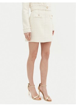 Guess Spódnica mini W5RD63 WGW82 Beżowy Regular Fit ze sklepu MODIVO w kategorii Spódnice - zdjęcie 184774649