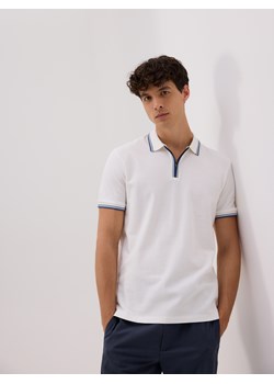 Reserved - Koszulka polo regular z lamówką - biały ze sklepu Reserved w kategorii T-shirty męskie - zdjęcie 184777716