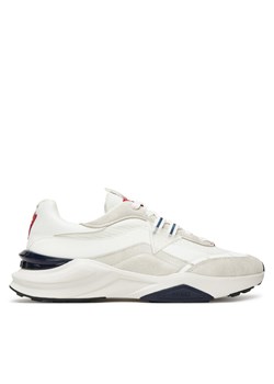 Sneakersy Guess FMTVAL FAL12 Biały - id: 0000305262653 - marki Guess - 184793248 Sneakersy Guess FMTVAL FAL12 Biały ze sklepu eobuwie.pl w kategorii Buty sportowe męskie - zdjęcie 184793248