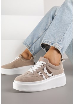 Ciemnobeżowe Sneakersy Klasyczne Tenisówki na Grubej Podeszwie z Koturnem i Paskami Ozdobionymi Printem  w Łaty Adessia ze sklepu renee.pl w kategorii Buty sportowe damskie - zdjęcie 184795405